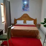 Hotel 4 Fleurs
